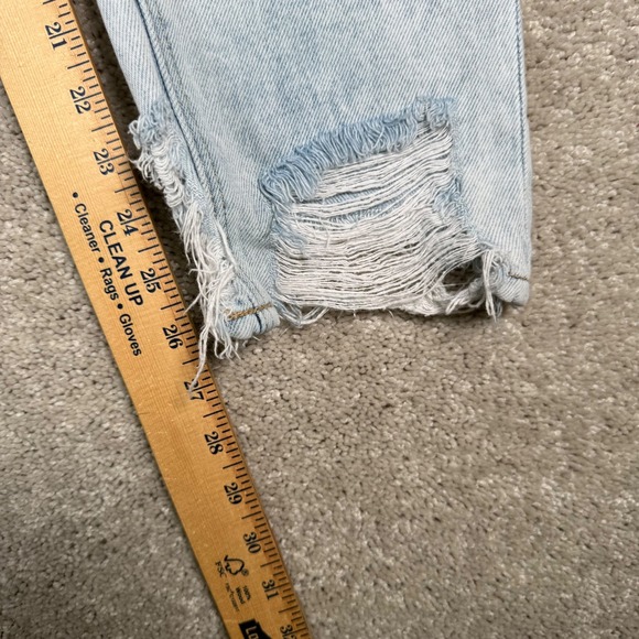 American Eagle Women's 4 Mom Jean Light Wash Distressed Ripped Denim Jeans - Picture 4 of 11